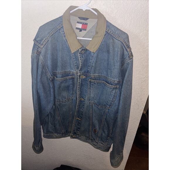 Vintage Tommy Hilfiger Jean Jacket Mens Large Blue Denim Crest Logo Trucker - Picture 1 of 11